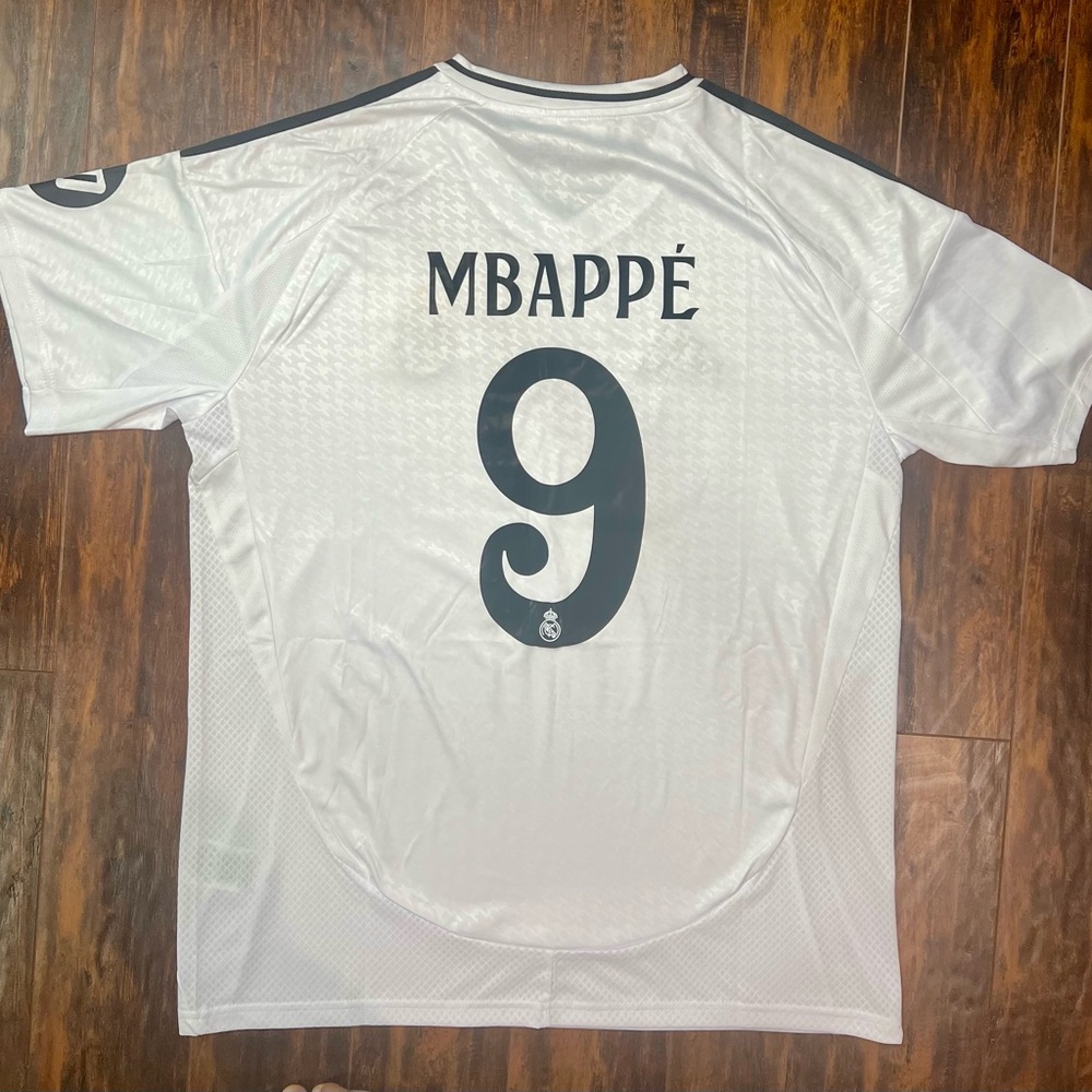 Real Madrid Mbappe Soccer Home Jersey - Size XL Men Fan Version